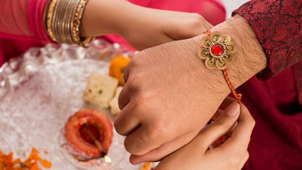 Raksha-Bandhan- The-Festival-celebrating-Siblinghood.jpg
