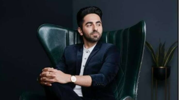 Ayushmann-Khurrana-calls-THIS-Actress-'Biggest-Superstar-in-the-Country'-2.jpg