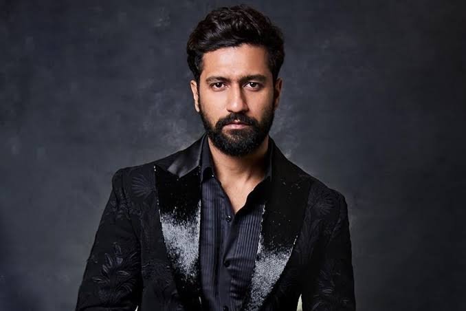 Vicky-Kaushal-Replaced-By-Vijay-Deverakonda-3.jpg