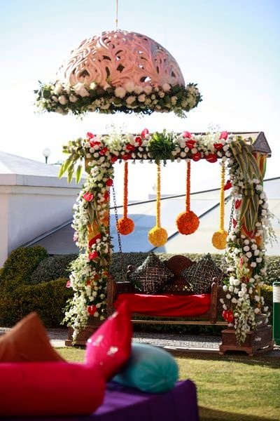 Mehendi-Decoration-Ideas-13.jpg