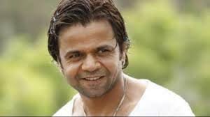 Rajpal-Yadav-Allegedly-Lost-Control-&-Hit-A-Student-With-Scooter-During-The-Shoot-2.jpg