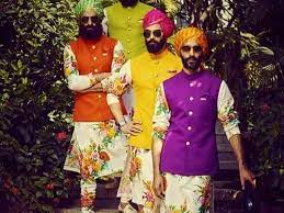 Men-Indian-Outfits-for-Wedding-Guest-8.jpg