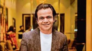 Rajpal-Yadav-Allegedly-Lost-Control-&-Hit-A-Student-With-Scooter-During-The-Shoot-3.jpg