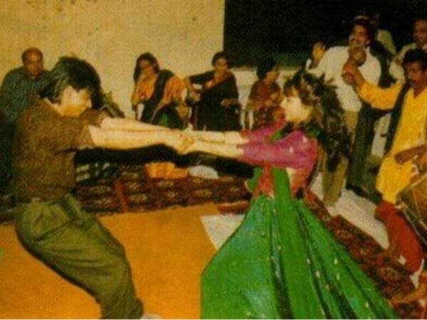 Magical-Love-Story-of-Shahrukh-Khan-and-Gauri-2.jpg