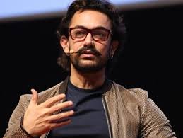 Aamir-Khan-Had-A-4-Digit-Salary-For-Qayamat-Se-Qayamat-Tak-5.jpg