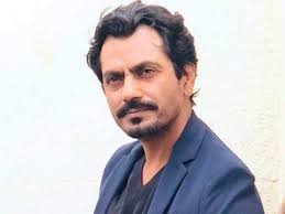 Nawazuddin-Siddiqui-Feels-Shah-Rukh-Khan-Is-Very-Dedicated-But-Enjoys-Working-A-Lot-With-Salman-Khan-5.jpg
