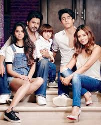Magical-Love-Story-of-Shahrukh-Khan-and-Gauri-11.jpg