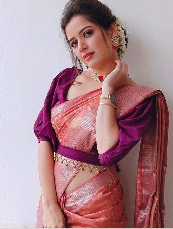 Saree-Blouse-Designs-10.jpg
