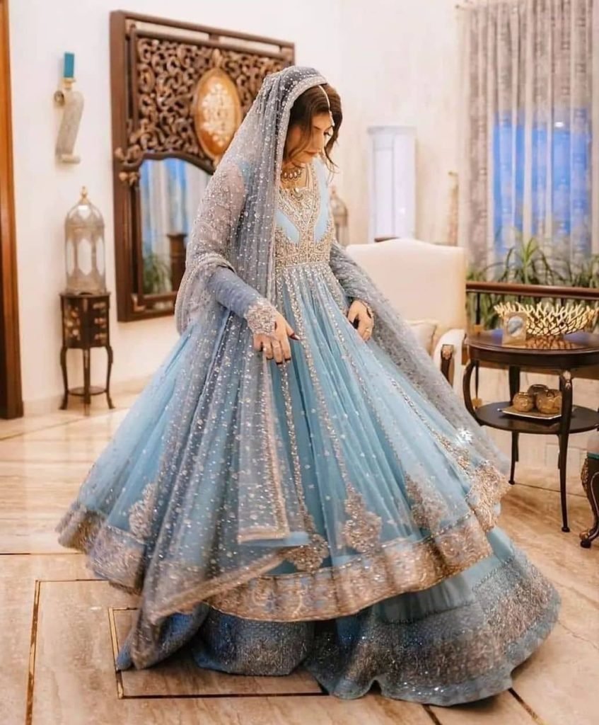 Shararas-Vs-Anarkali-13.jpg