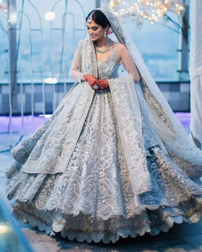 Shararas-Vs-Anarkali-10.jpg