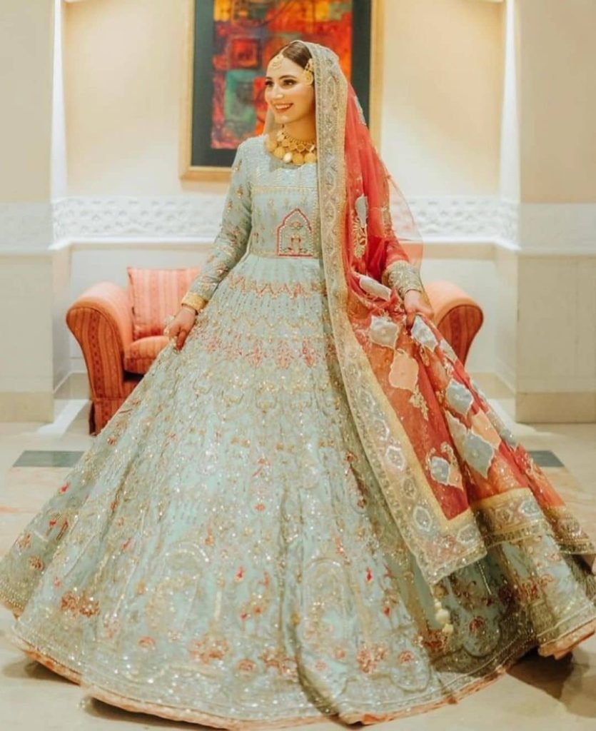 Shararas-Vs-Anarkali-12.jpg