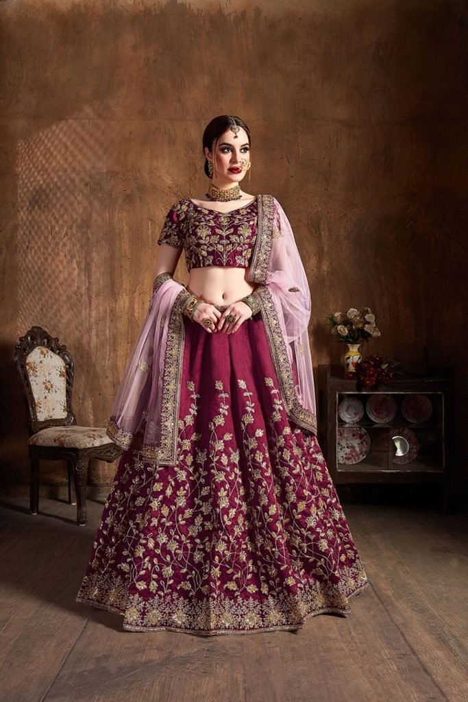 Embroidery-Work-Lehenga-32.jpg