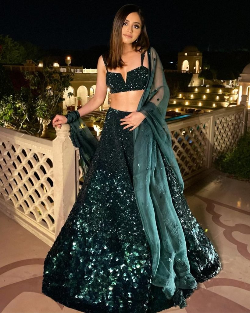 Lehenga-Trends-That-Will-Dominate-2023-7.jpg