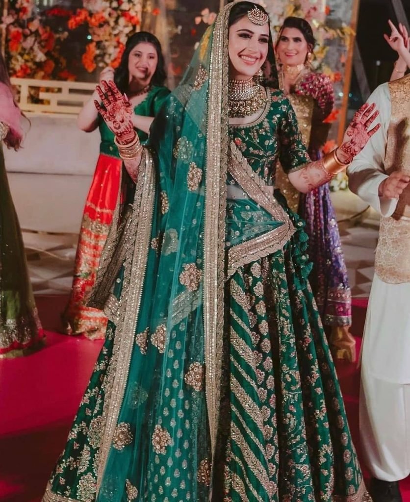 Green-Bridal-Lehengas.jpg