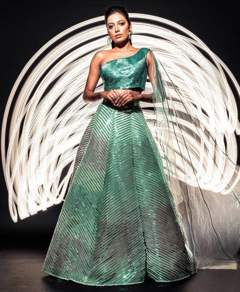 Green-Bridal-Lehengas-13.jpg
