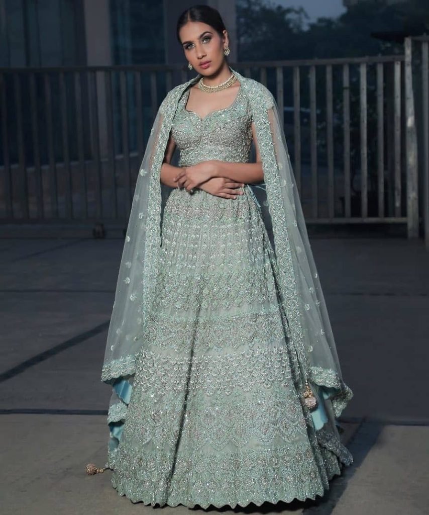 Green-Bridal-Lehengas-8.jpg