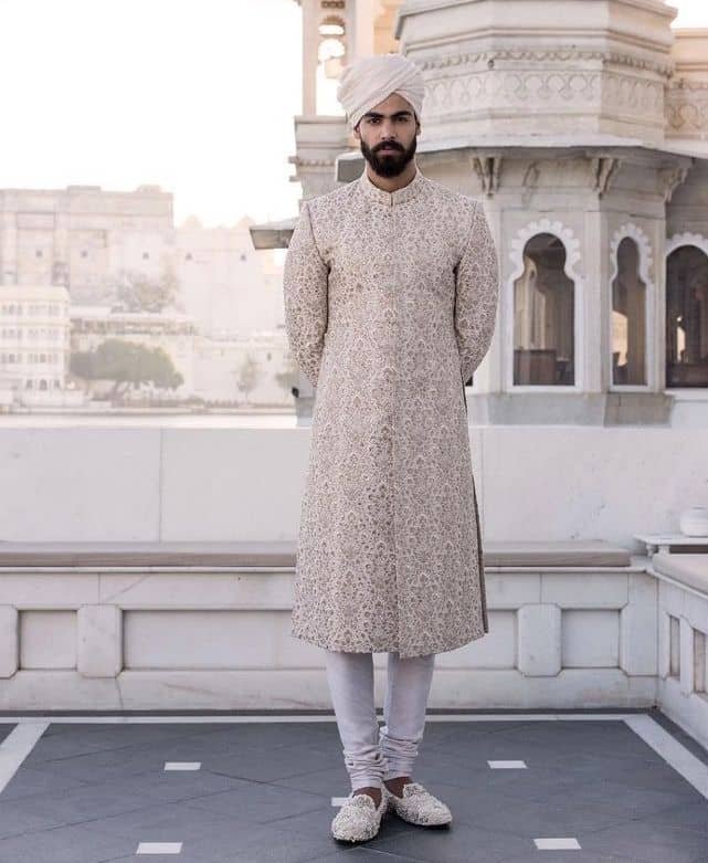 Sabyasachi-Sherwani-Designs-7.jpg