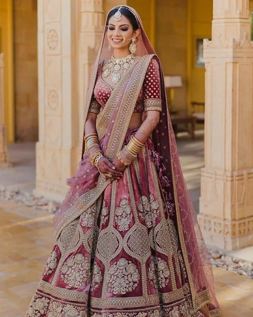 Velvet-Lehenga-11.jpg