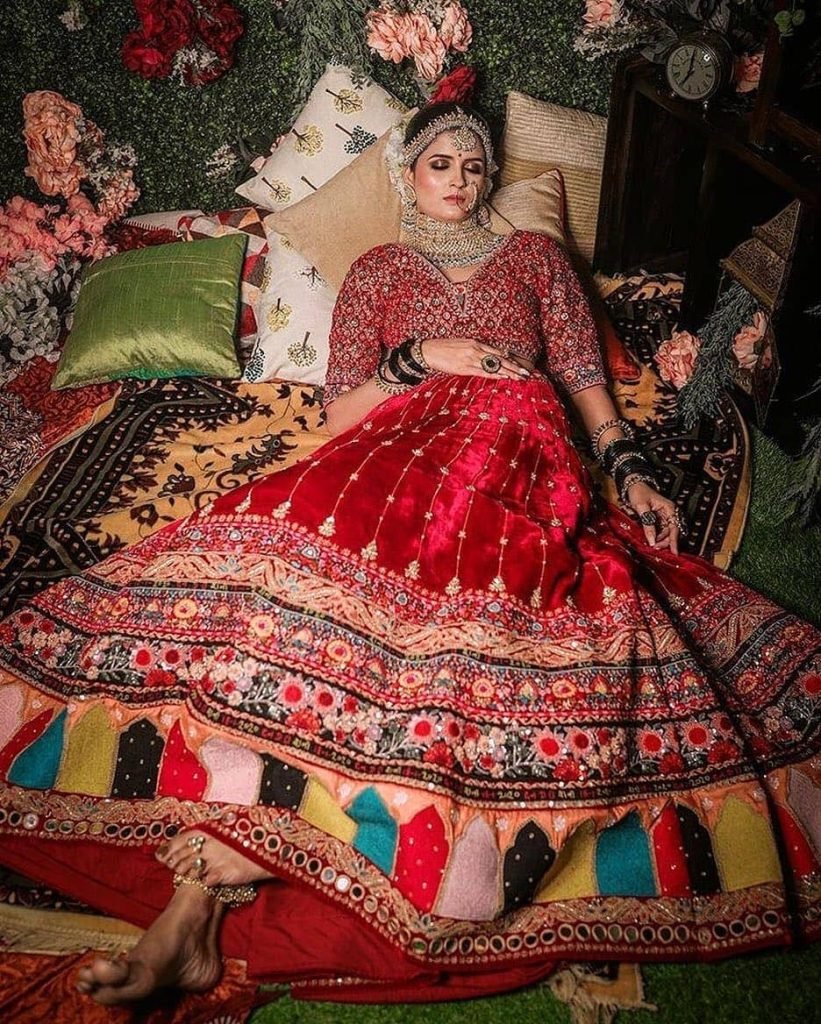 Velvet-Lehenga-4.jpg