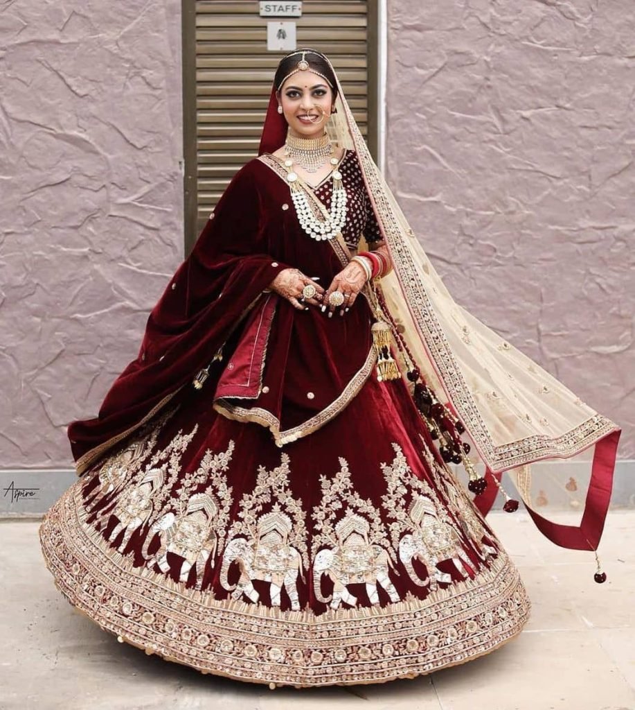 Velvet-Lehenga-7.jpg