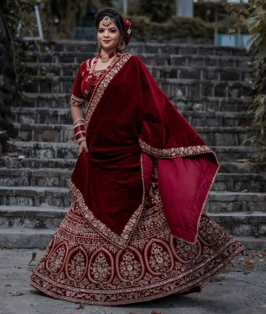 Velvet-Lehenga-9.jpg
