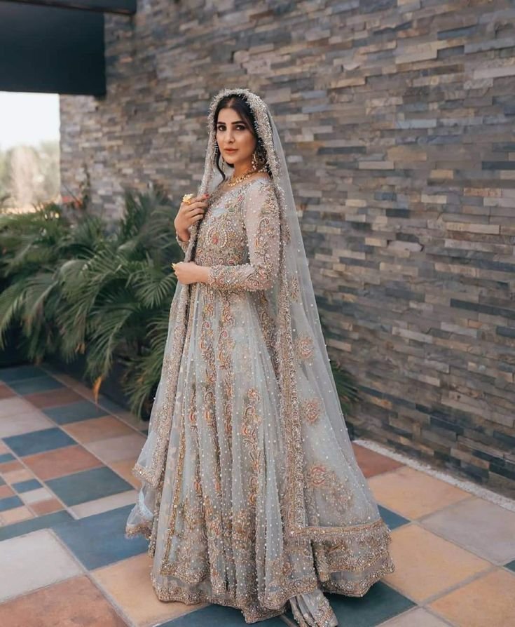 Shararas-Vs-Anarkali-14.jpg