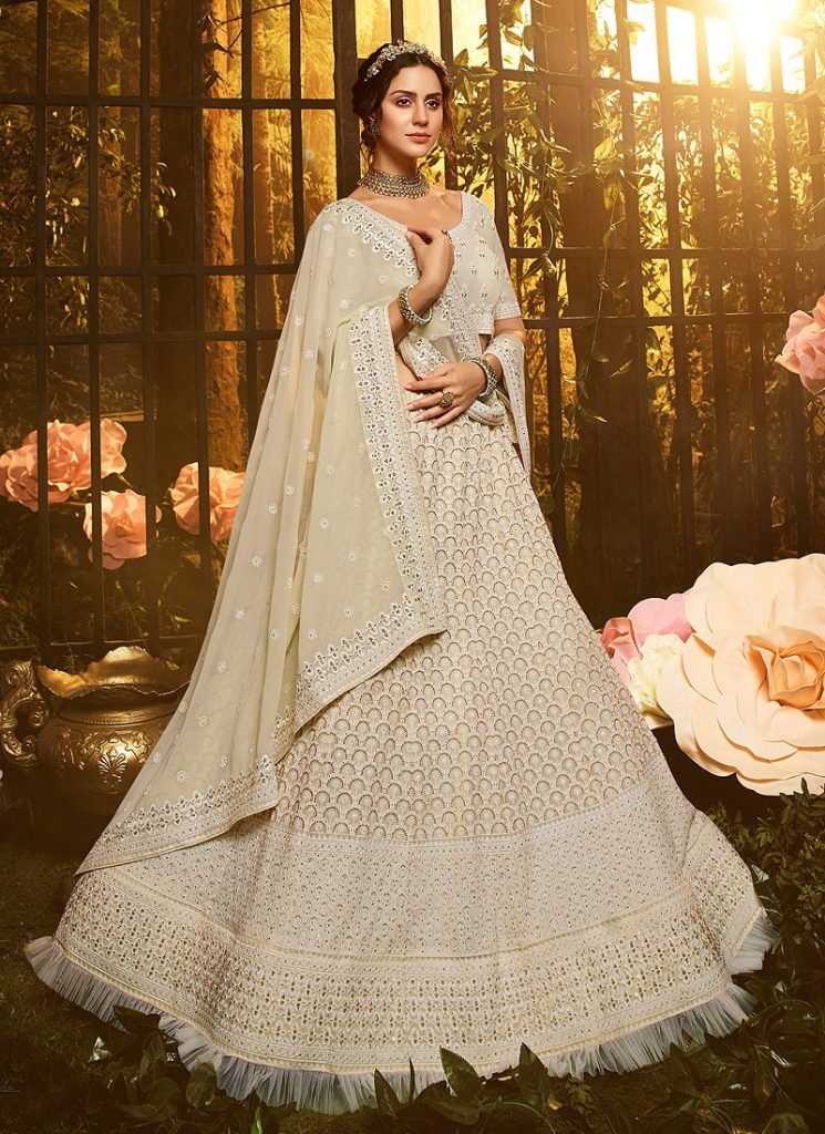 Embroidery-Work-Lehenga-30.jpg