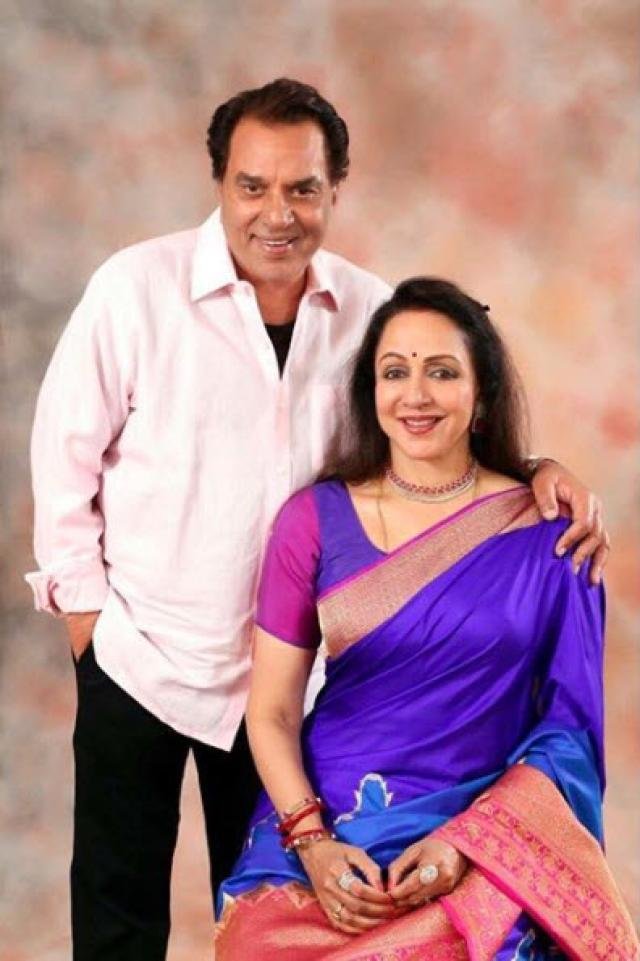 Dharmendra-and-Hema-Malini-love-story-8.jpg