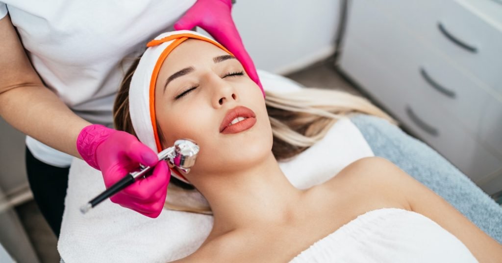 How You Should Deal With Body Acne Before Your Wedding Day-6.jpg