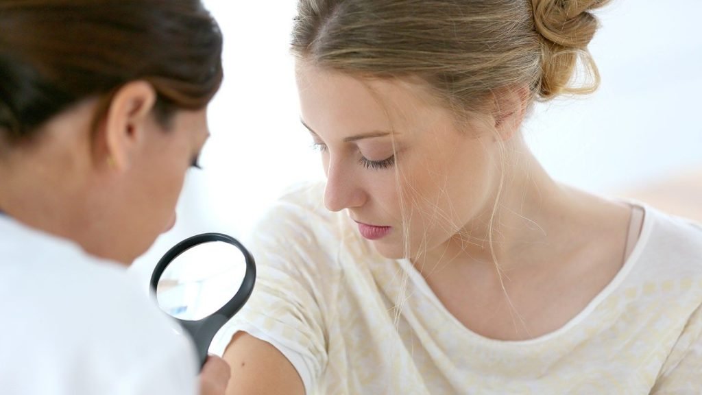 How You Should Deal With Body Acne Before Your Wedding Day-5.jpg