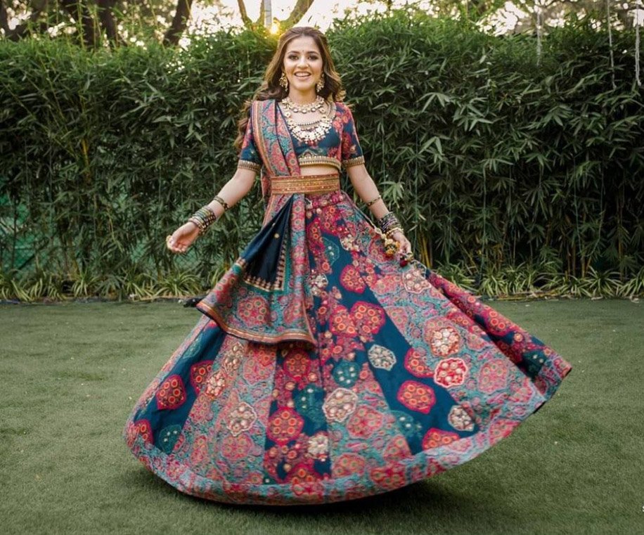 Lehenga-Trends-That-Will-Dominate-2023-15.jpg