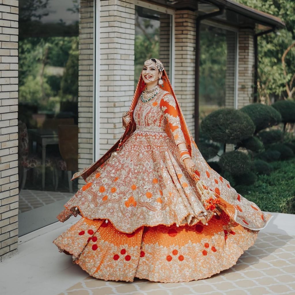 Shararas-Vs-Anarkali-11.jpg