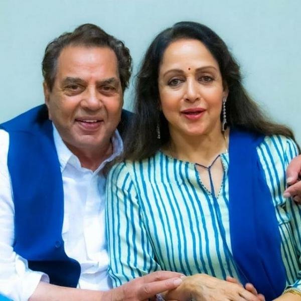 Dharmendra-and-Hema-Malini-love-story-10.jpg
