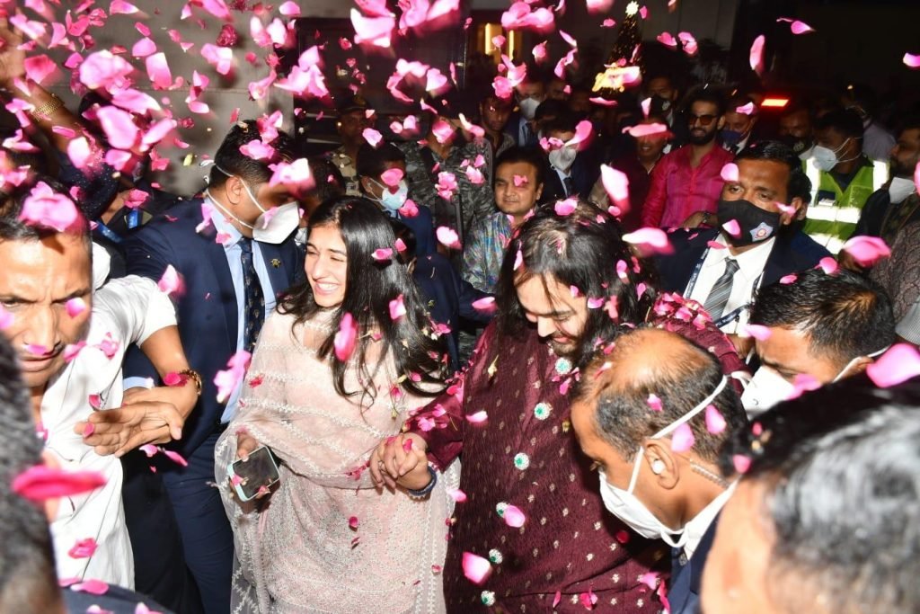 Anant-Ambani-&-Radhika-Merchant’s-Roka-&-Engagement-Ceremony-9.jpg