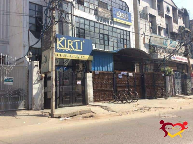 bar in Kirti Nagar 100 2.jpg