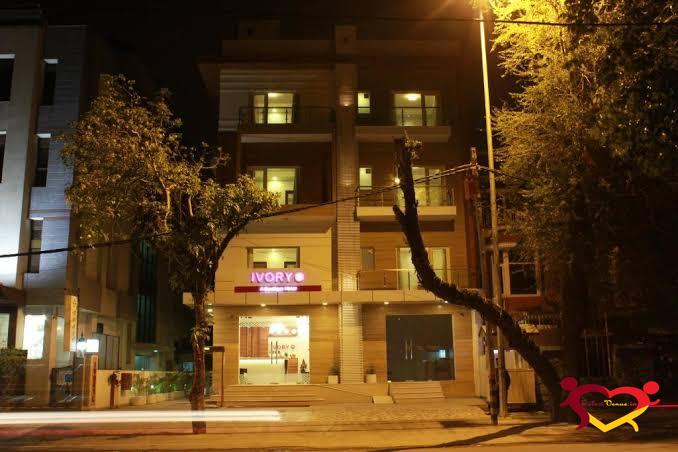 hotel in Greater Kailash 904