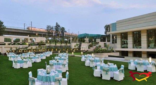 lawn in Chattarpur 393 2.jpg