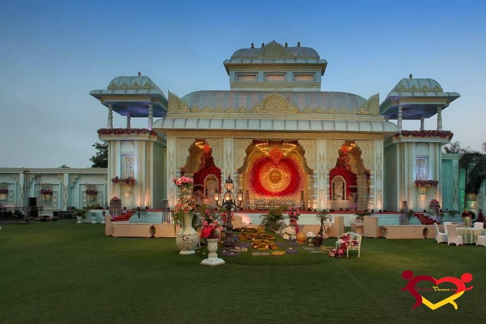 lawn in GT Karnal Road 497 2.jpg