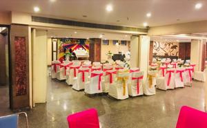 Hotel Relax Inn banquet in Patel Nagar 657 2