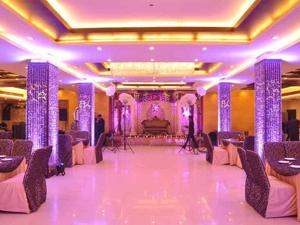 Sea Shell Banquet rooftop party place in Kirti Nagar 415 2